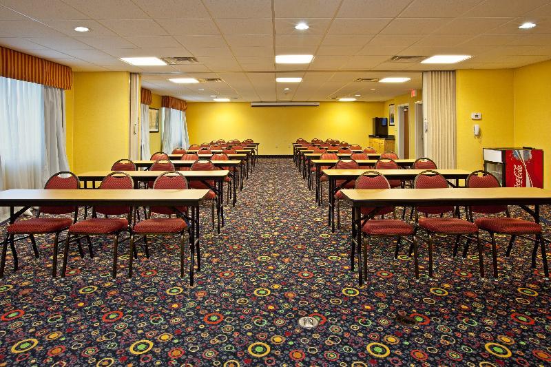 Holiday Inn Express Hotel & Suites Louisville South-Hillview, An Ihg Hotel Exterior photo